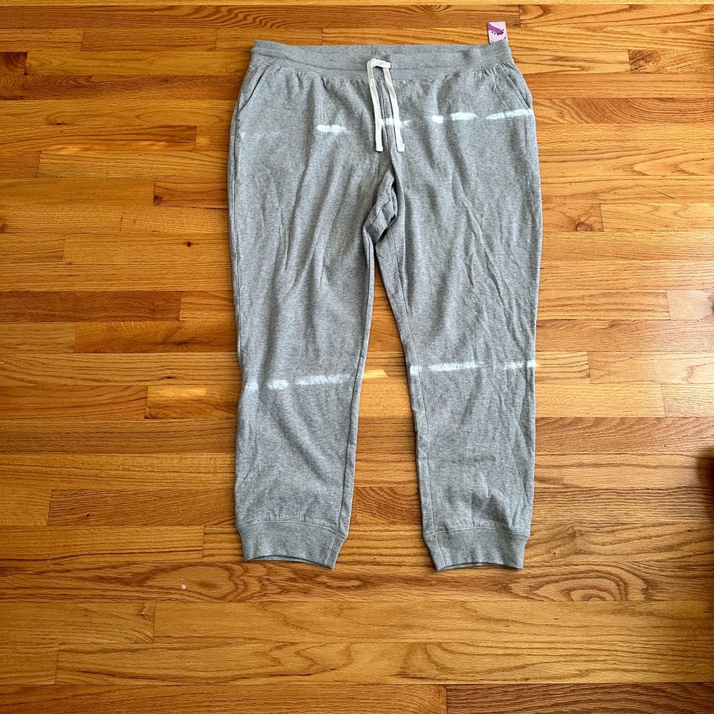Primary “Grown-up” jogger NWT